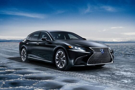 LEXUS LS: A KÉZZEL HAJTOGATOTT MESTERMŰ